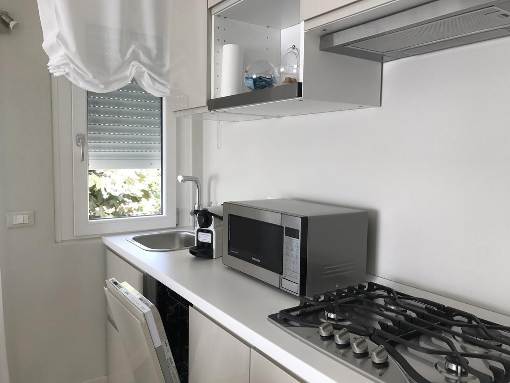 Stunning Apartment 300Mt By The Sea Forte Dei Marmi Kamer foto